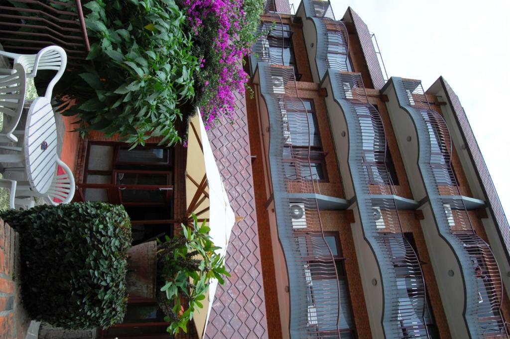 Hotel Sunset View Katmandu Zewnętrze zdjęcie